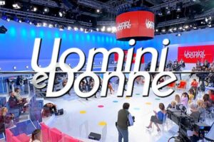 Studio e logo Uomini e Donne
